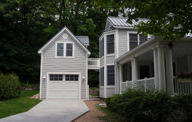 garage apartment