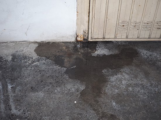 garage moisture problems