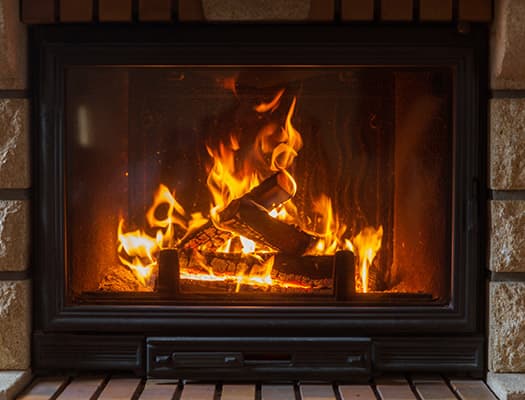 gas-vs-wood-fireplaces-1.jpg